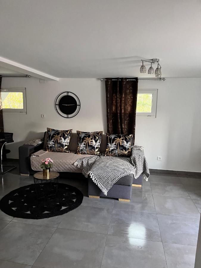 Appartamento Belle Ile Villers-le-Lac Esterno foto